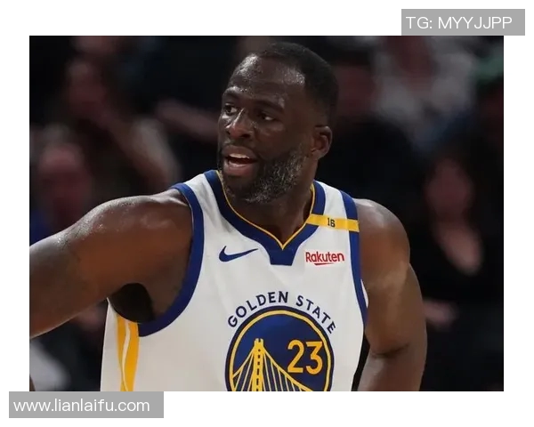 德雷蒙德格林的篮球生涯与领导力探索:从新秀到冠军核心的成长之路