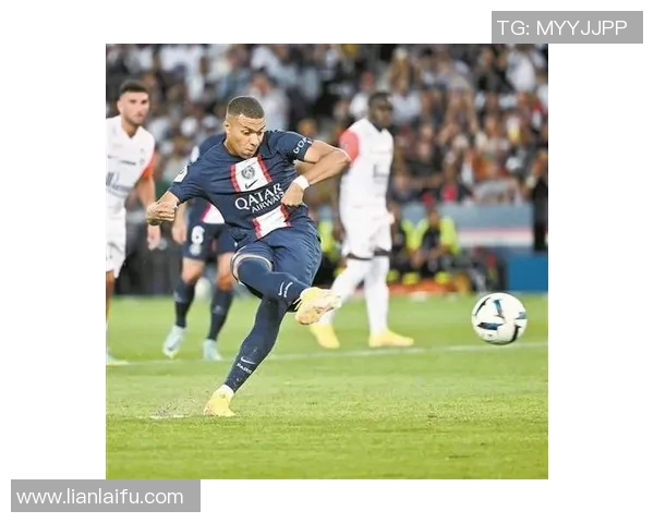 全球女足球明星前十排名揭晓她们的精彩瞬间与成就不容错过